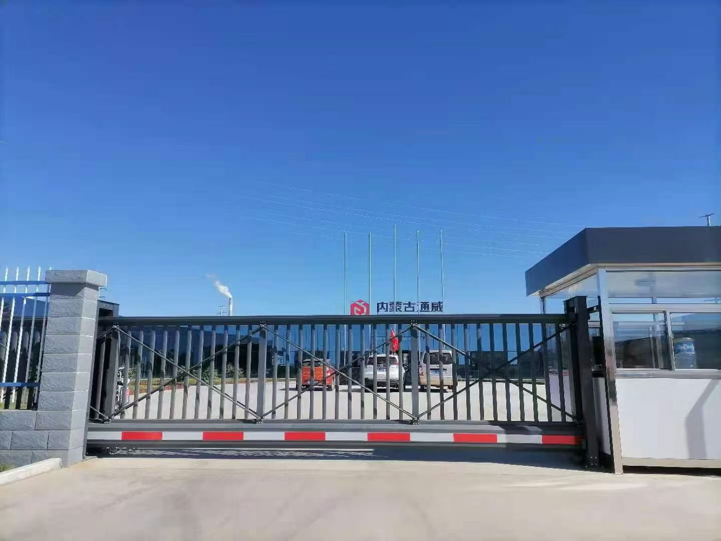 【英龍智能】懸浮門 安全與空間利用的完美結合